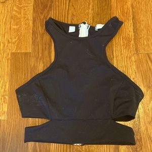 Super cute cutout sports bra by Zella!